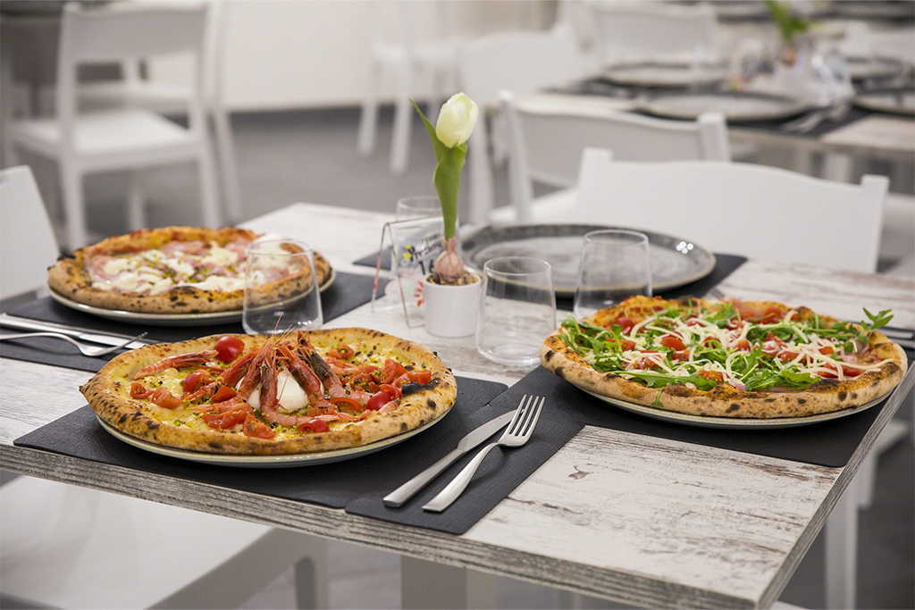 Il Sapore Inconfondibile del Forno a Legna